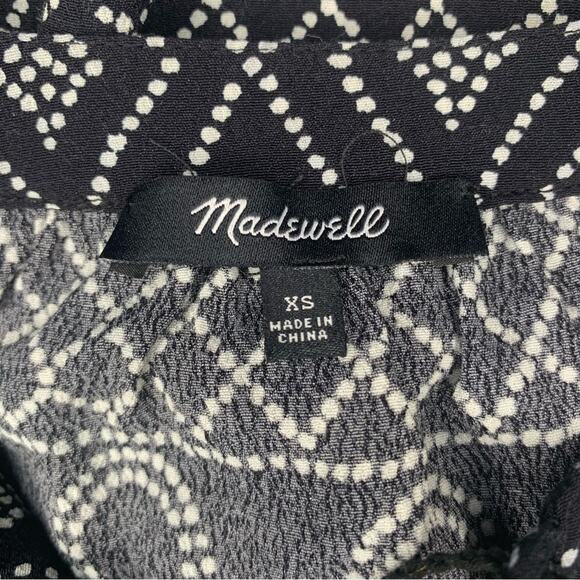 Madewell Boho Top Size XS Black and White Aztec Print Lace Up Long Sleeve - Picture 9 of 10
